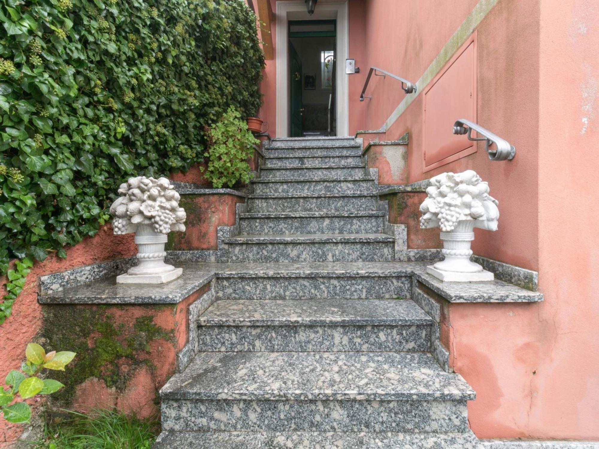 Villa Olcio - Al Lago Mandello del Lario Buitenkant foto