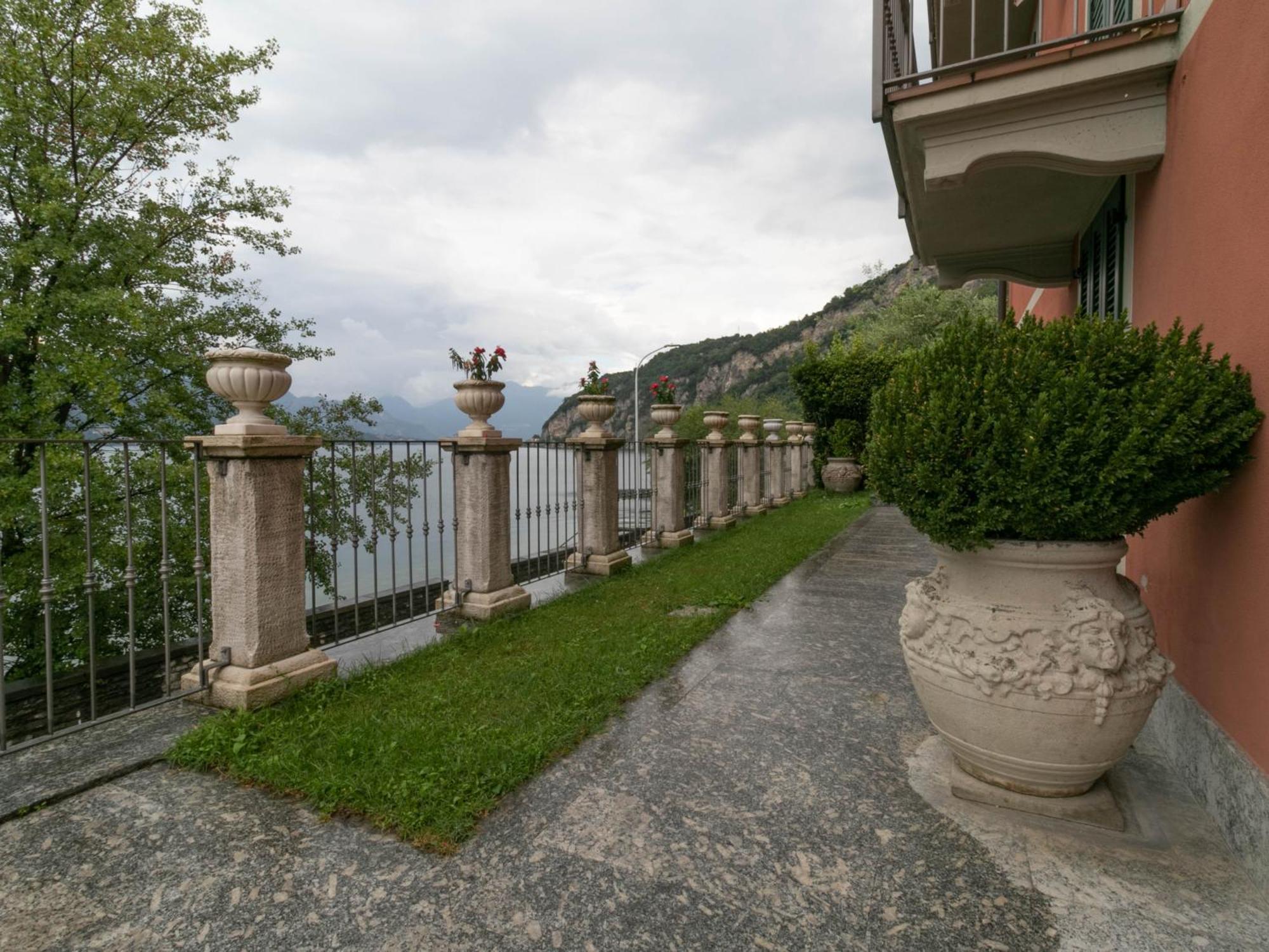 Villa Olcio - Al Lago Mandello del Lario Buitenkant foto